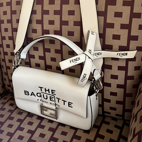 Fendi x marc jacobs limited edition FF leather medium NM baguette bag NEW - Picture 6 of 16